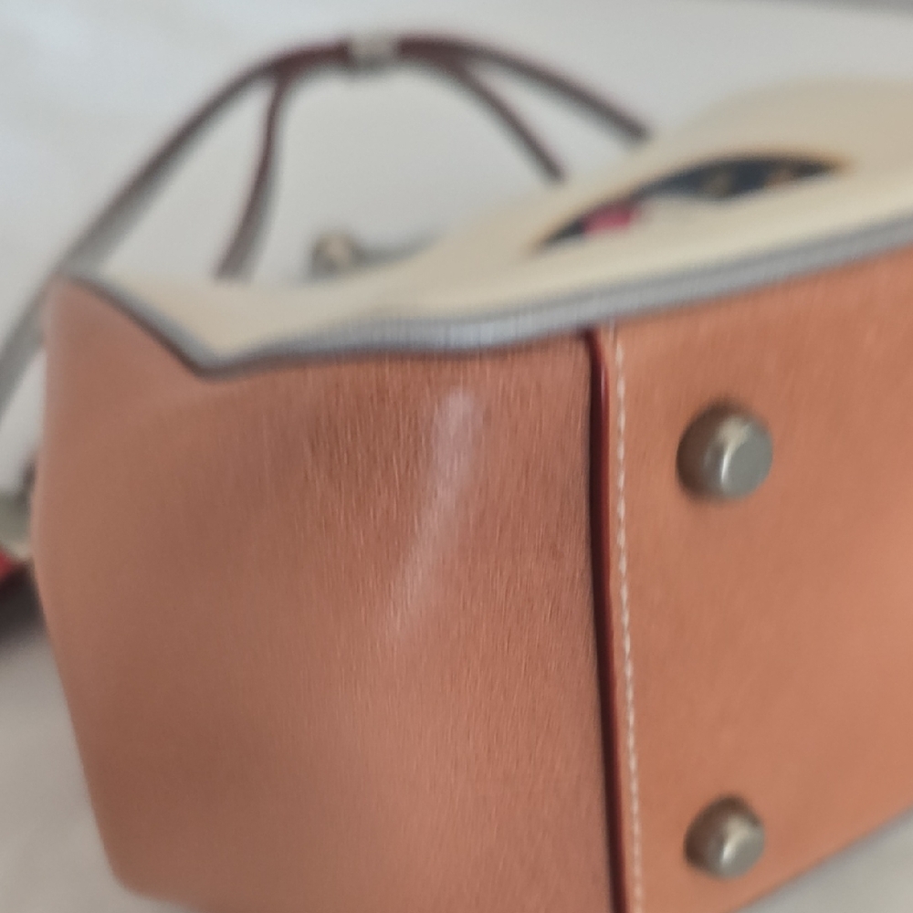 Coach 1941 NASA Kisslock Frame Bag. - Picture 9 of 10